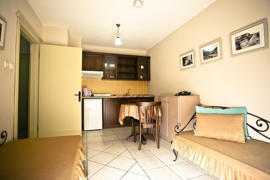 T&G Apartments Marmaris Rum bild